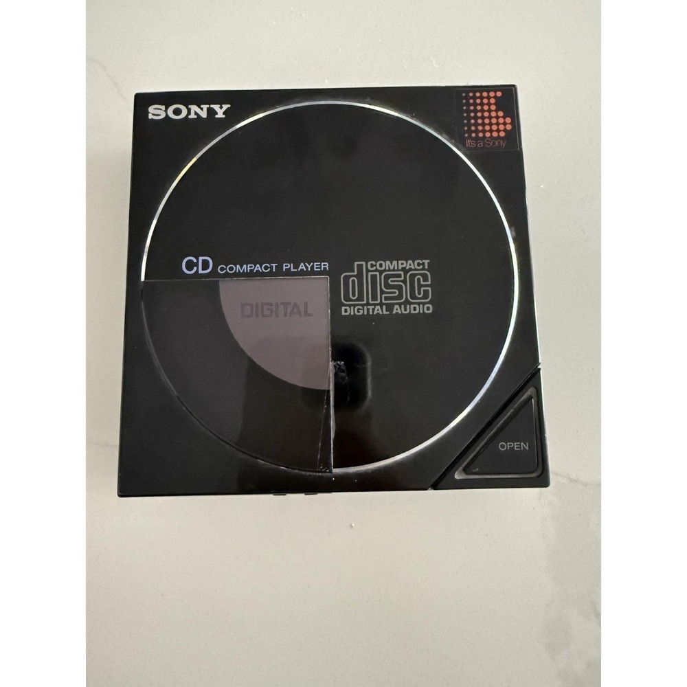 Vintage Sony D-5A Discman CD Player + AC-D50 Power Dock Station WORKING